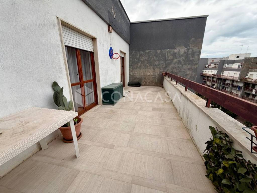 Appartamento a Trani in Corso Don Luigi Sturzo, 50 - Foto 3