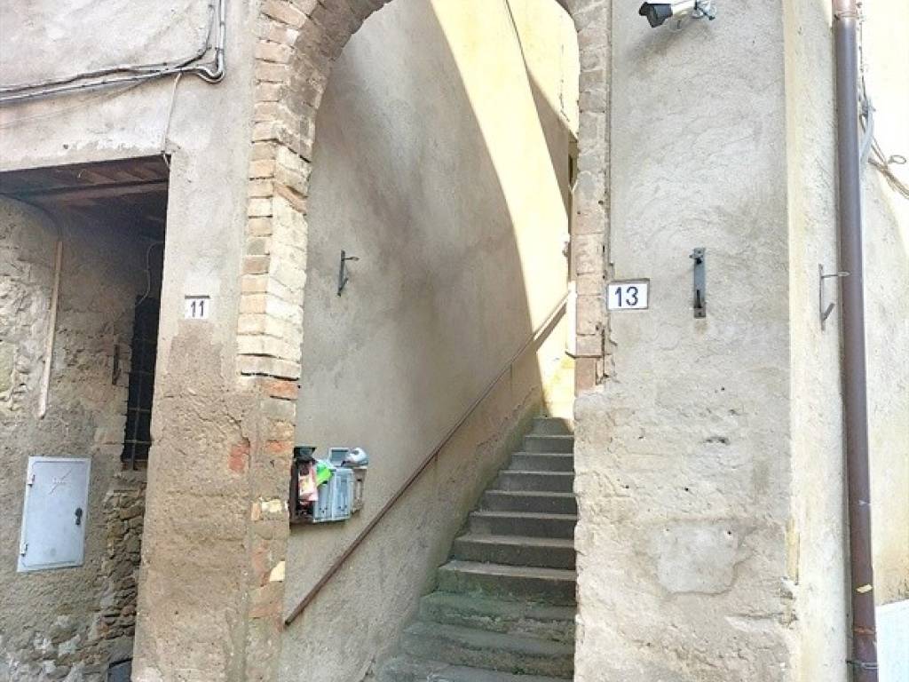 Appartamento a Umbertide in Via Alessandro Magi Spinetti, 13 - Foto 2