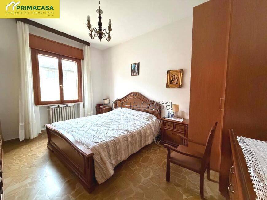 Villa a Veronella in PIAZZA GUGLIELMO MARCONI, 1 - Foto 4