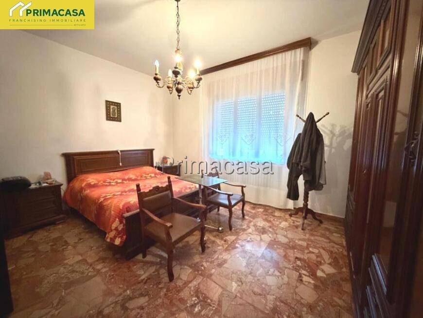 Villa a Veronella in PIAZZA GUGLIELMO MARCONI, 1 - Foto 5