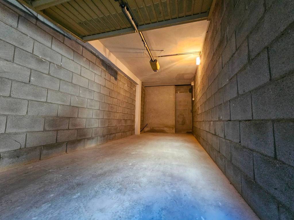 Box / garage a Olgiate comasco in Via Vittorio Emanuele 11, 8 - Foto 5