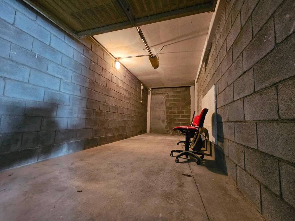 Box / garage a Olgiate comasco in Via Vittorio Emanuele 11, 8 - Foto 4