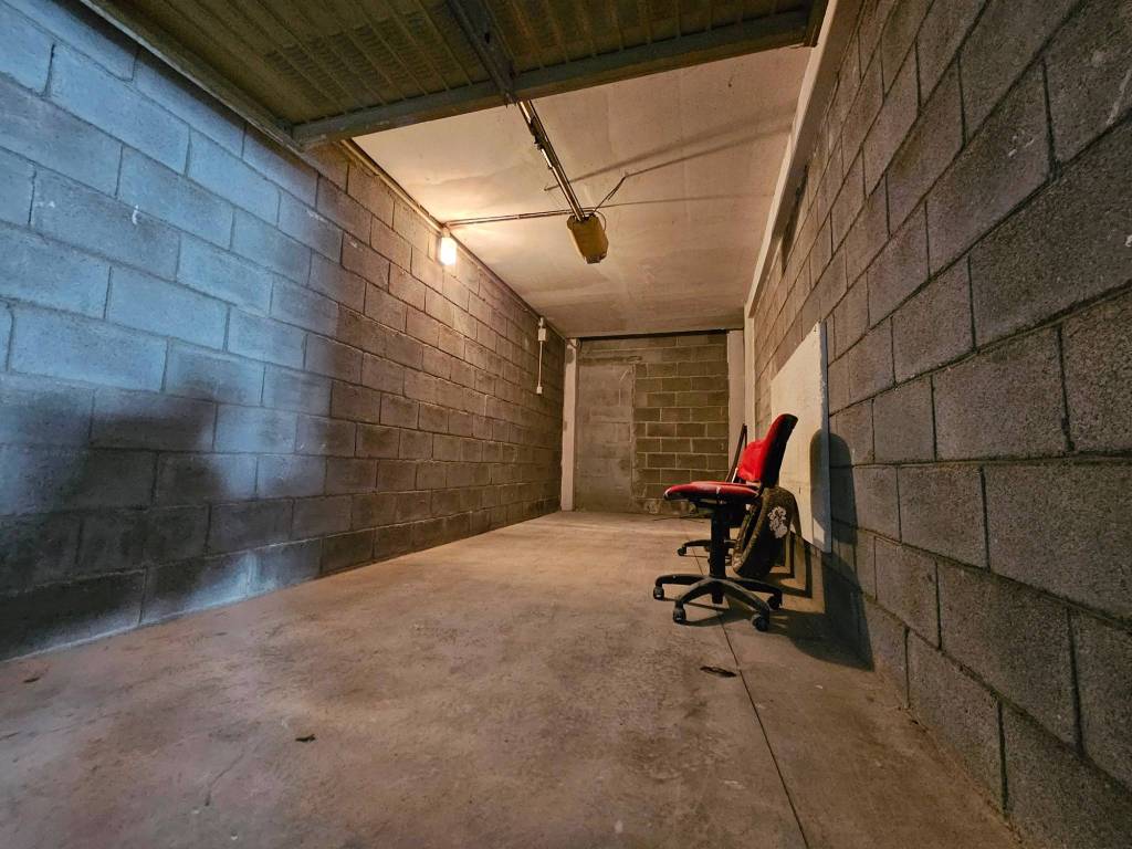 Box / garage a Olgiate comasco in Via Vittorio Emanuele 11, 8 - Foto 5
