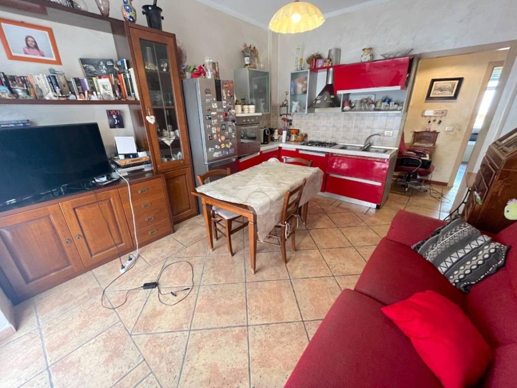 Appartamento a Pinerolo in Via B. Lanteri, 32 - Foto 2