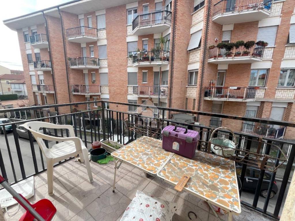 Appartamento a Pinerolo in Via B. Lanteri, 32 - Foto 4