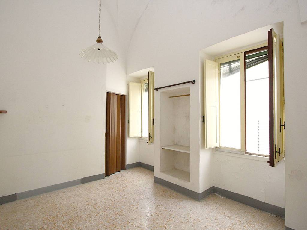 Casa indipendente a Parabita in Via Francesco Crispi - Foto 5