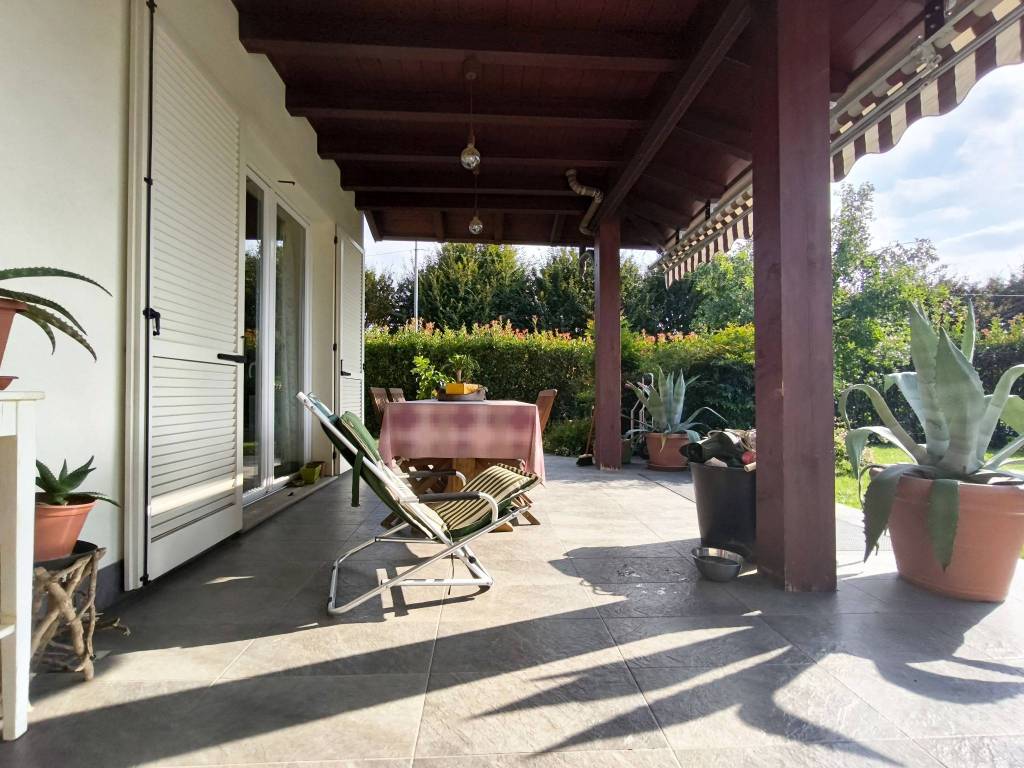 Villa a Cermenate in Via Costituzione - Foto 5