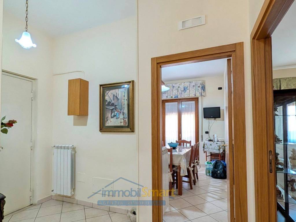 Appartamento a Aversa in Piazzetta Lucarelli - Foto 5
