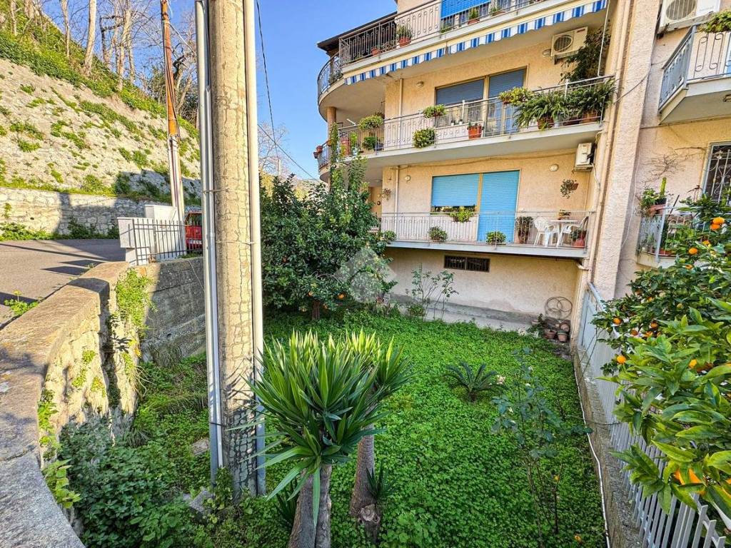 Appartamento a Amantea in Via Elisabetta Noto, 51 - Foto 3