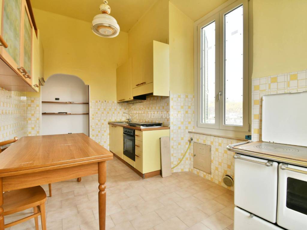 Appartamento a Ascoli piceno in Via Abruzzo 4 - Foto 2