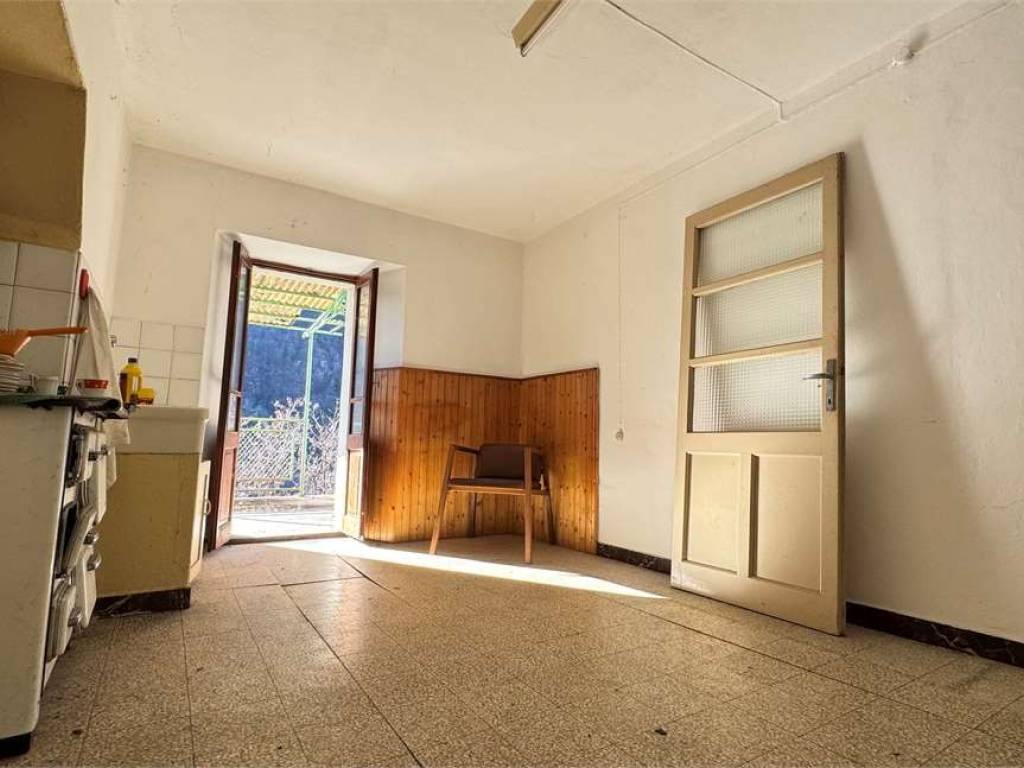 Casa indipendente a Varzo in Via Sempione - Foto 2