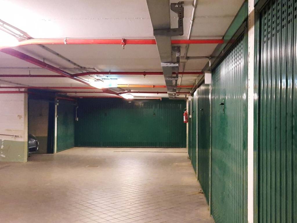 Box / garage a Genova in Via Donghi - Foto 2