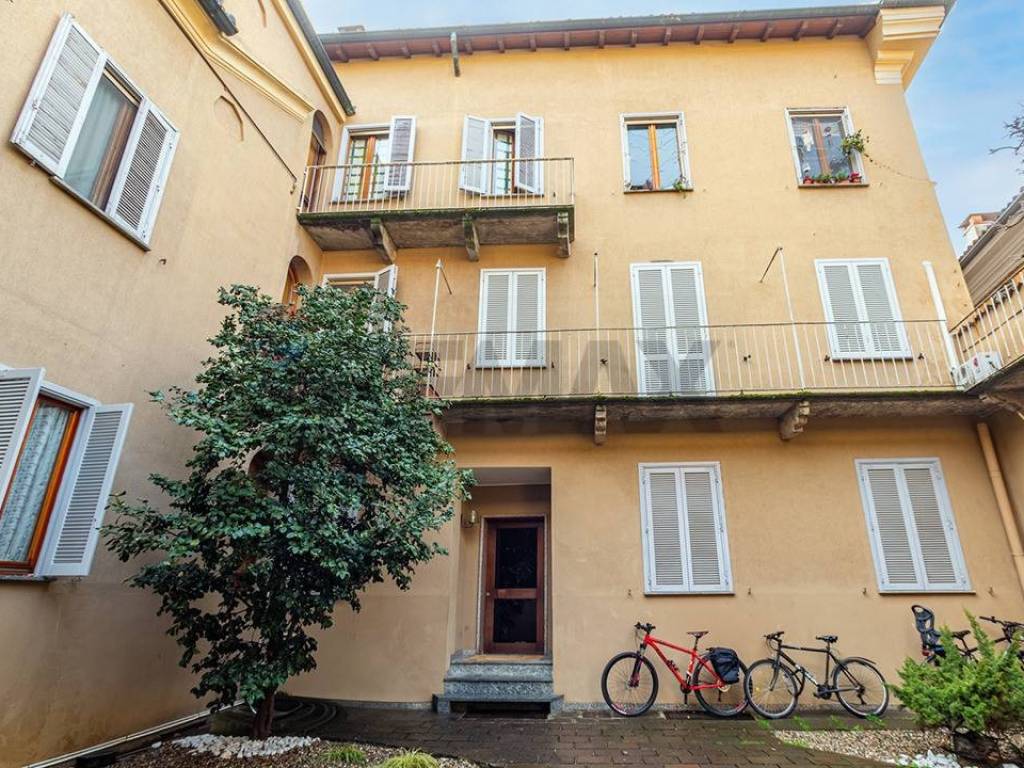 Appartamento a Pavia in Via filippo cossa, 12 - Foto 3