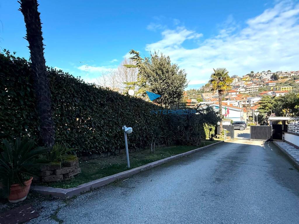 Attico / mansarda a Pescara in Colle Innamorati, 335 - Foto 2