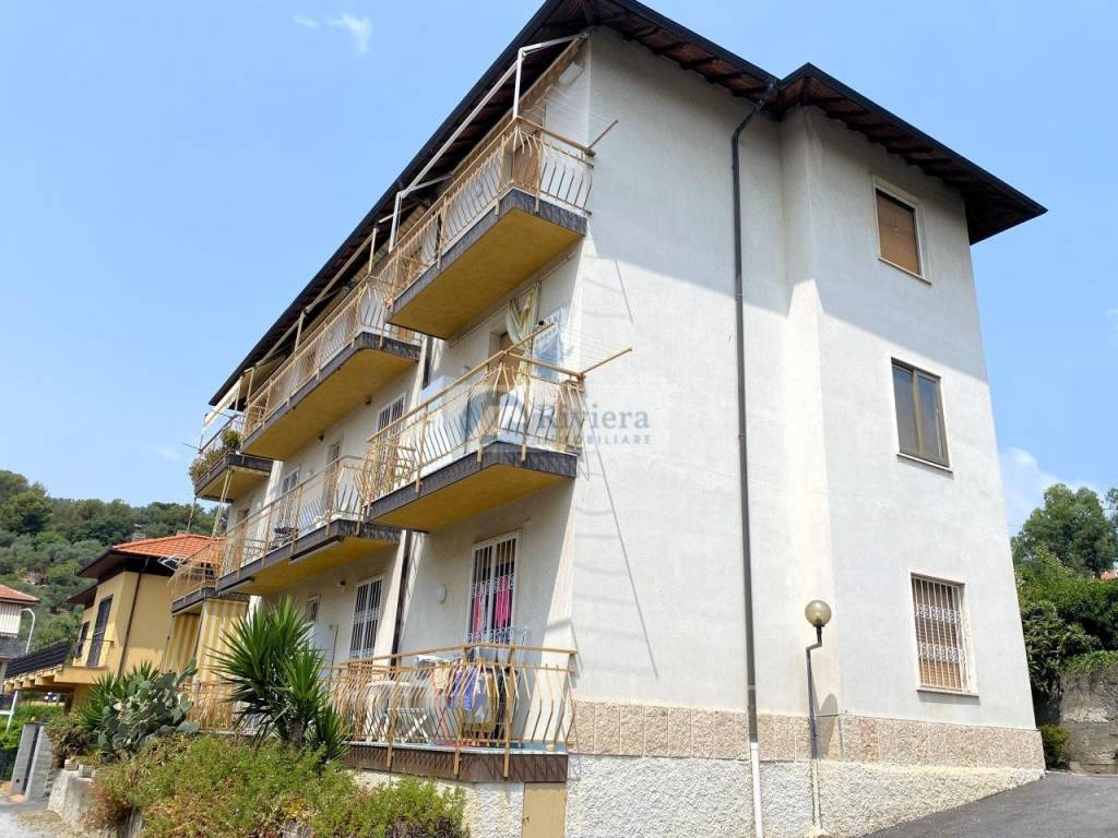 Appartamento a San bartolomeo al mare in Via Vione - Foto 2