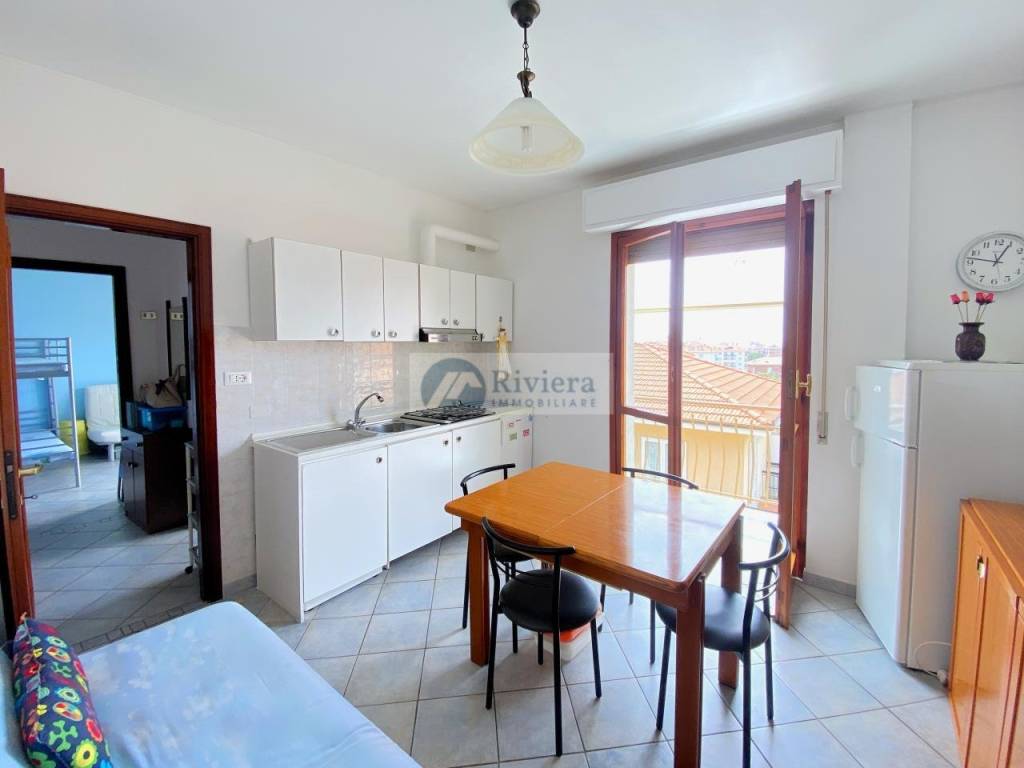 Appartamento a San bartolomeo al mare in Via Vione - Foto 4