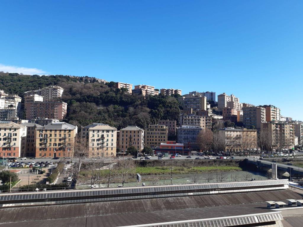 Appartamento a Genova in Via Vecchia, 36 - Foto 2