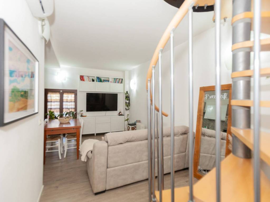 Appartamento a Turate in Via San Gerolamo, 9 - Foto 2
