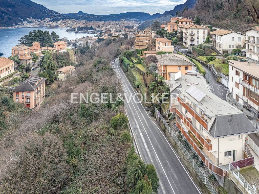 Appartamento a Como in Via Fratelli Bronzetti - Foto 3