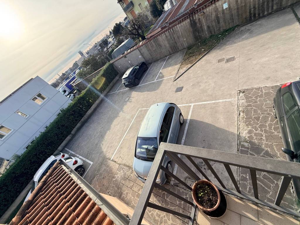 Palazzo / stabile a Dalmine in Via Guzzanica, 110 - Foto 3