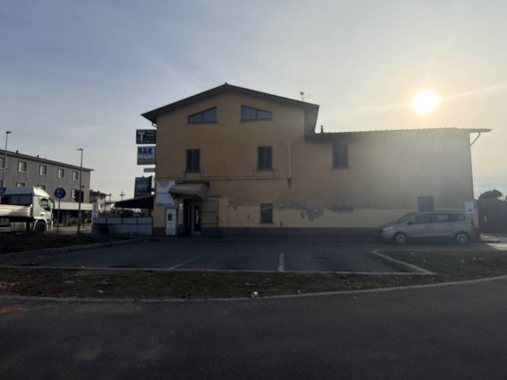 Palazzo / stabile a Dalmine in Via Guzzanica, 110 - Foto 5