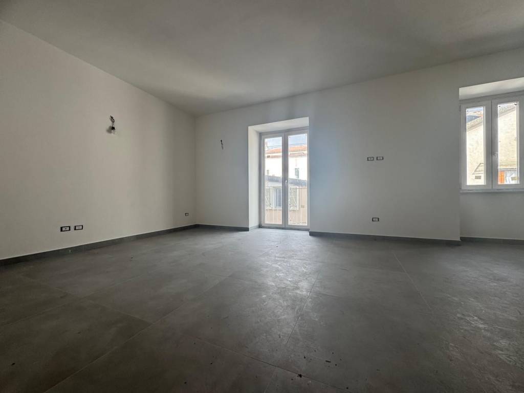 Appartamento a Vitulazio in Via Roma - Foto 4