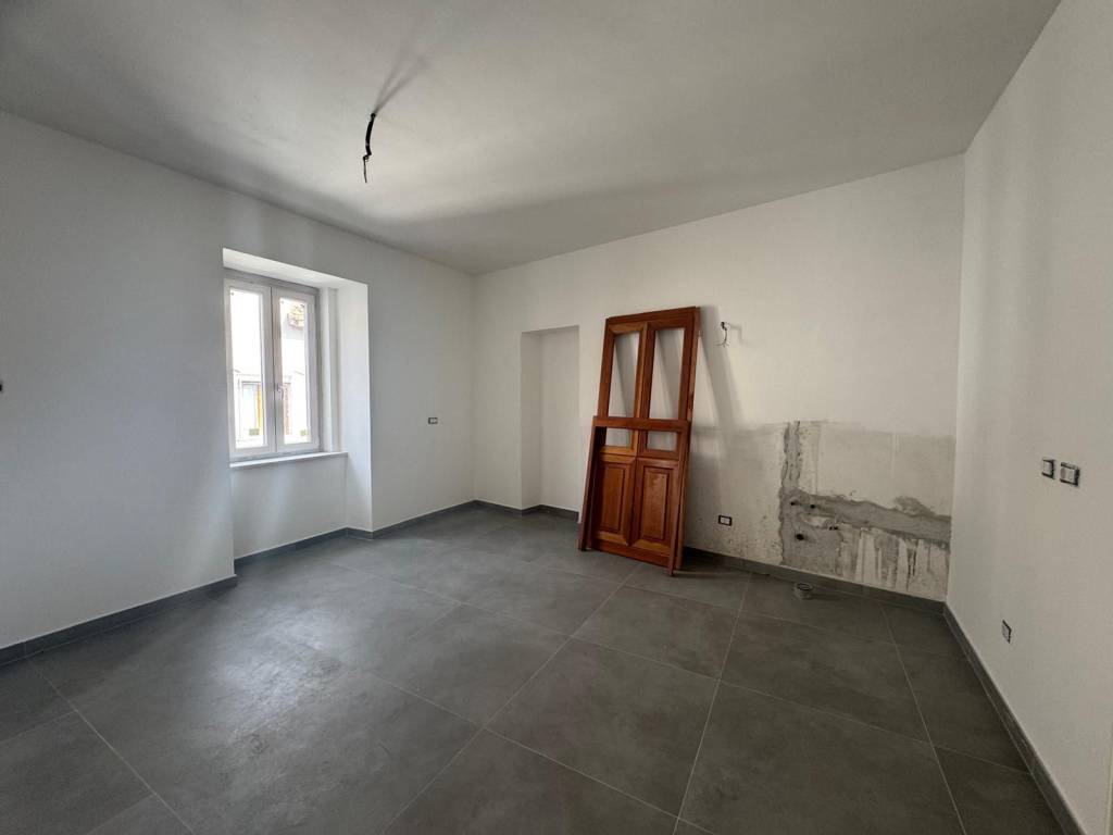 Appartamento a Vitulazio in Via Roma - Foto 5