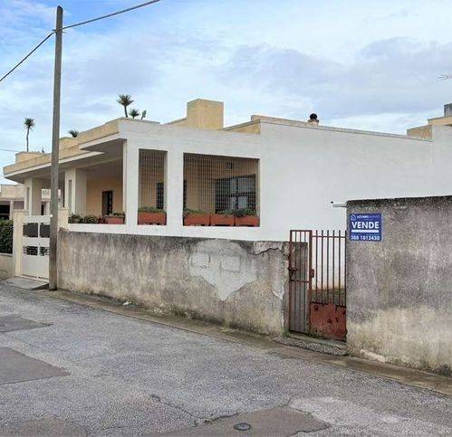 Terreno a Andrano - Foto 2