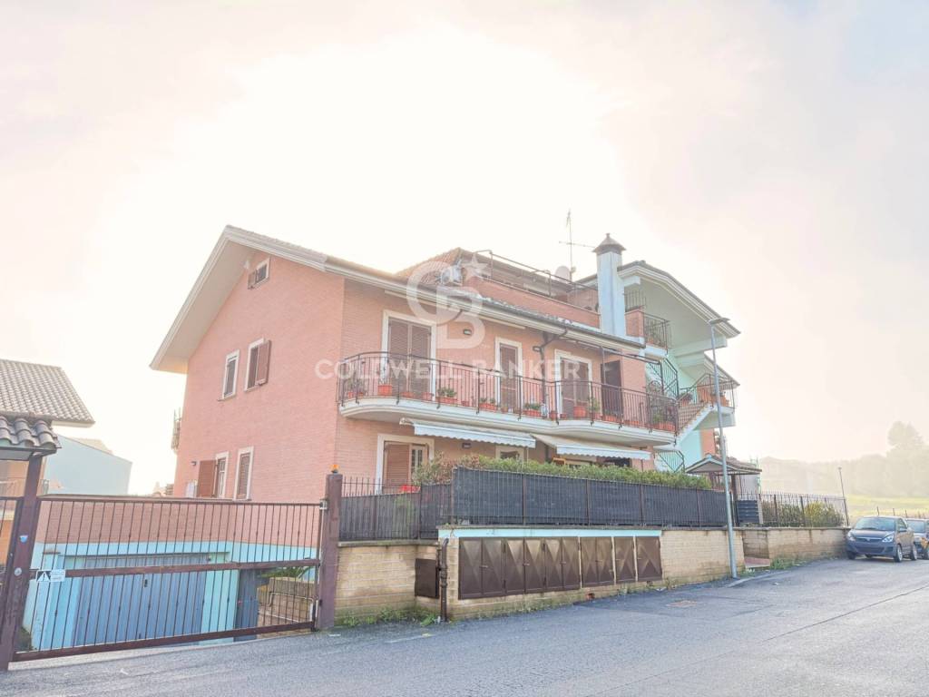 Appartamento a Monterotondo in Via Isonzo - Foto 2