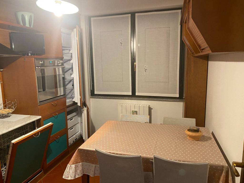 Appartamento a Erba in Via Giacomo Leopardi - Foto 5