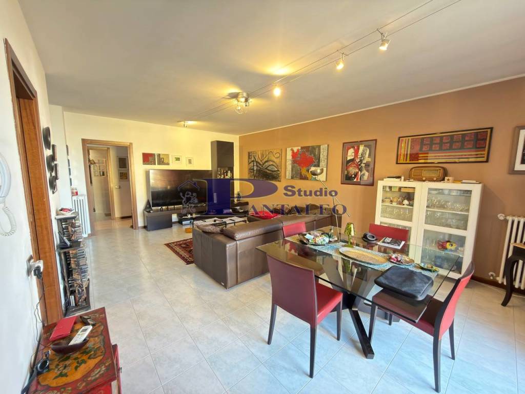 Villetta a schiera a Abbiategrasso in Via della Pazienza - Foto 4