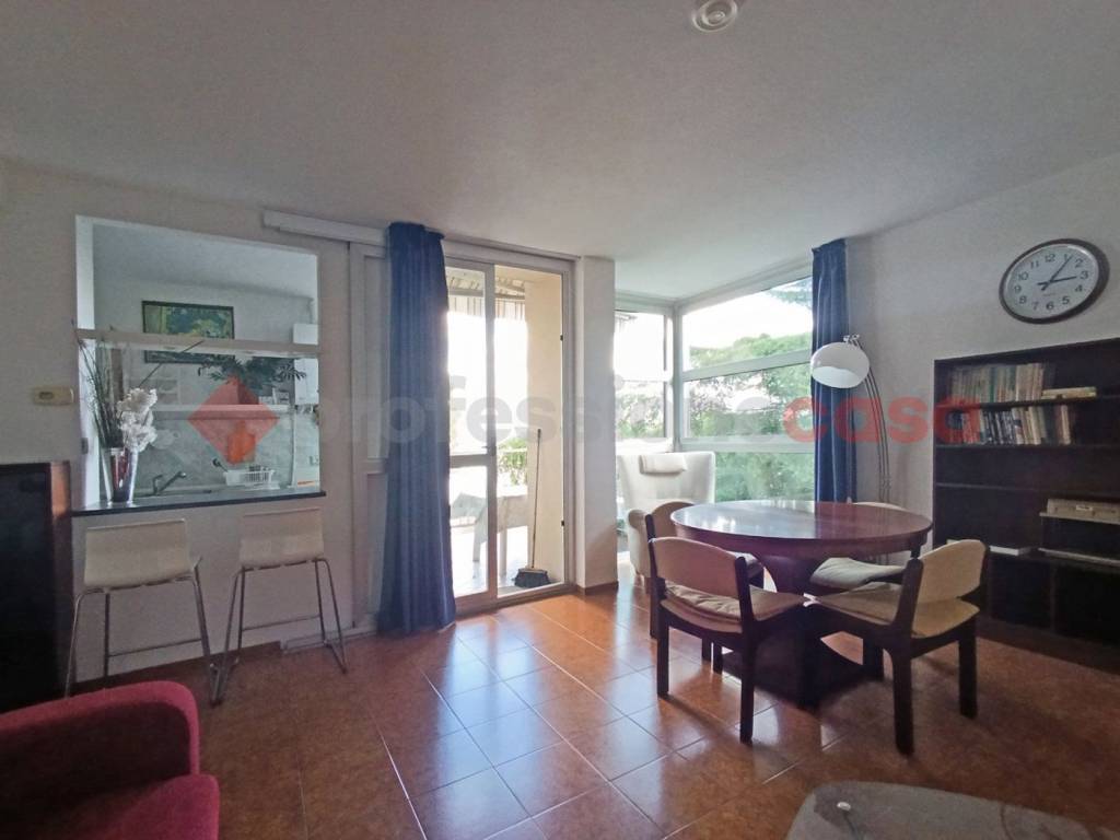 Appartamento a Dormelletto in via cristoforo colombo - Foto 3