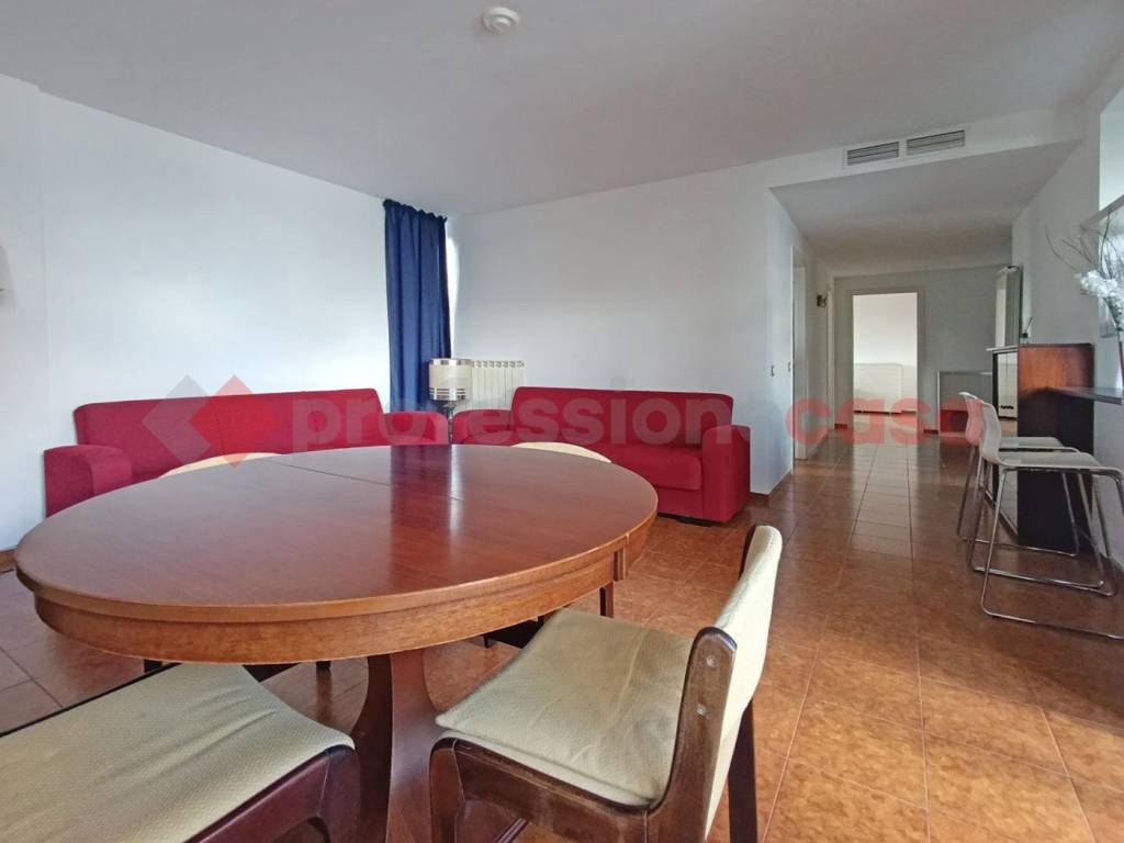 Appartamento a Dormelletto in via cristoforo colombo - Foto 5