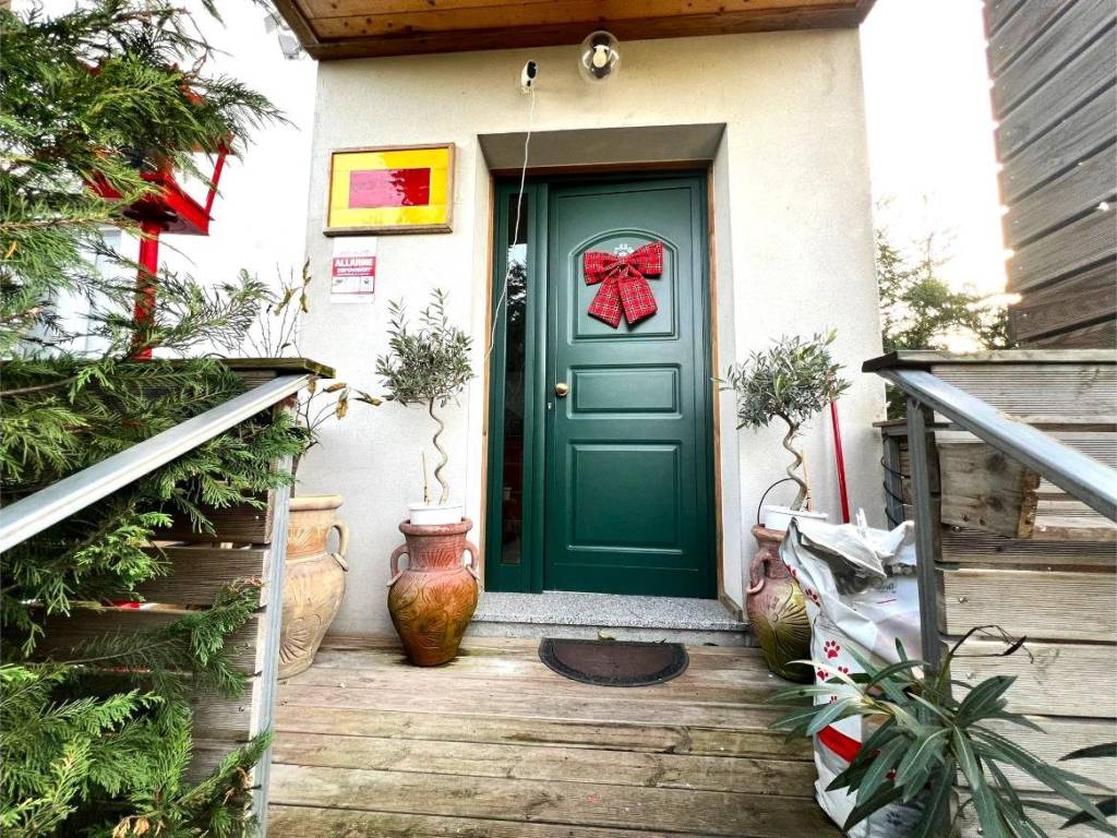 Appartamento a Castel san pietro terme in Via Flavio Gioia, 6 - Foto 4