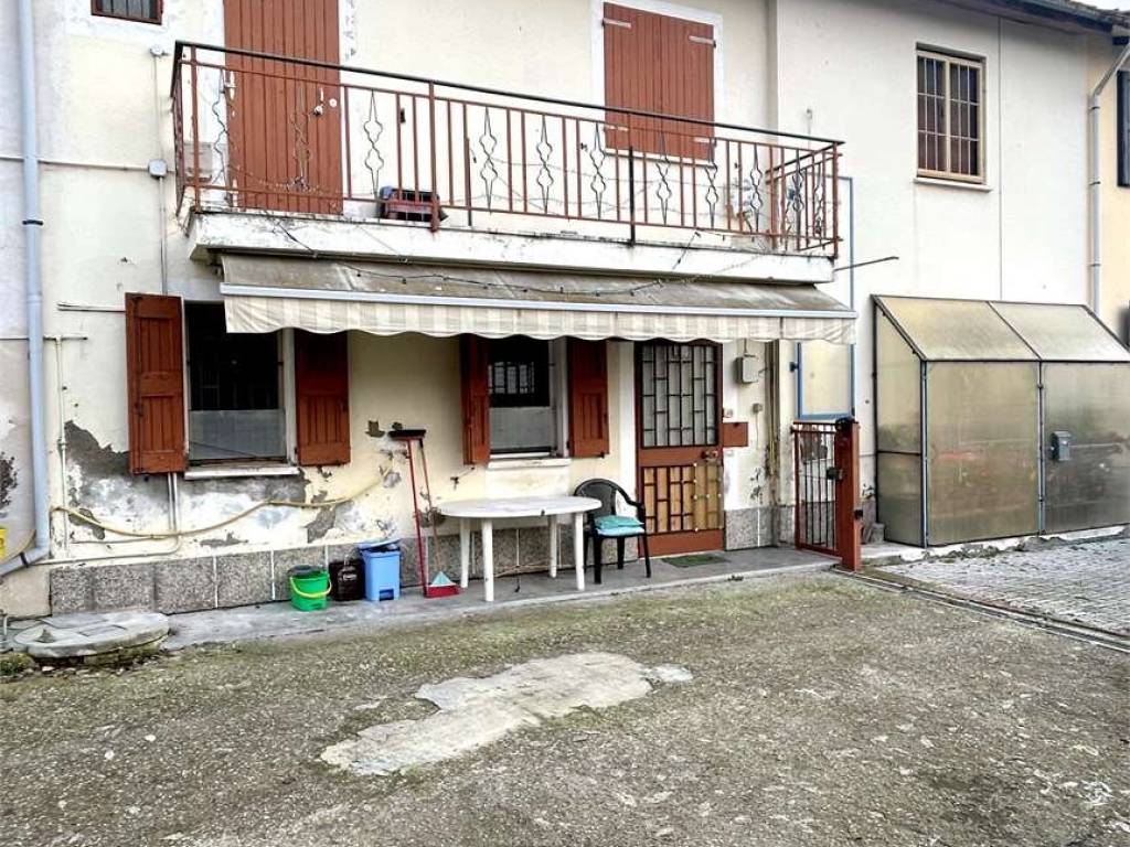 Casa indipendente a Castel san pietro terme in via Emilia Ponente, 5648 - Foto 2