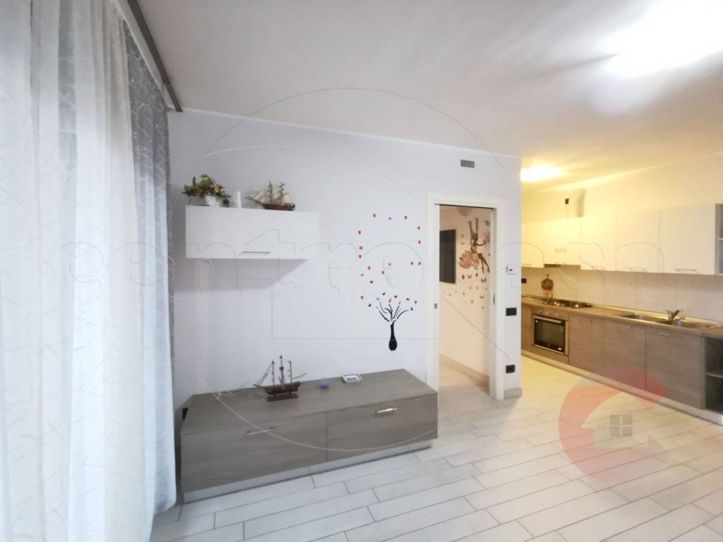 Appartamento a Magenta in Via Mazzini - Foto 4