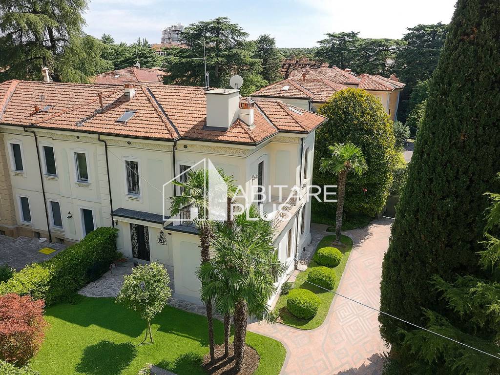 Villa a Brescia in Via Alfredo Oriani, 10 - Foto 2