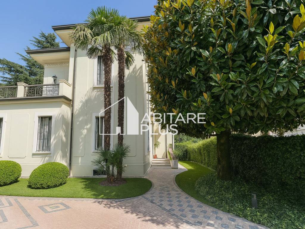 Villa a Brescia in Via Alfredo Oriani, 10 - Foto 4
