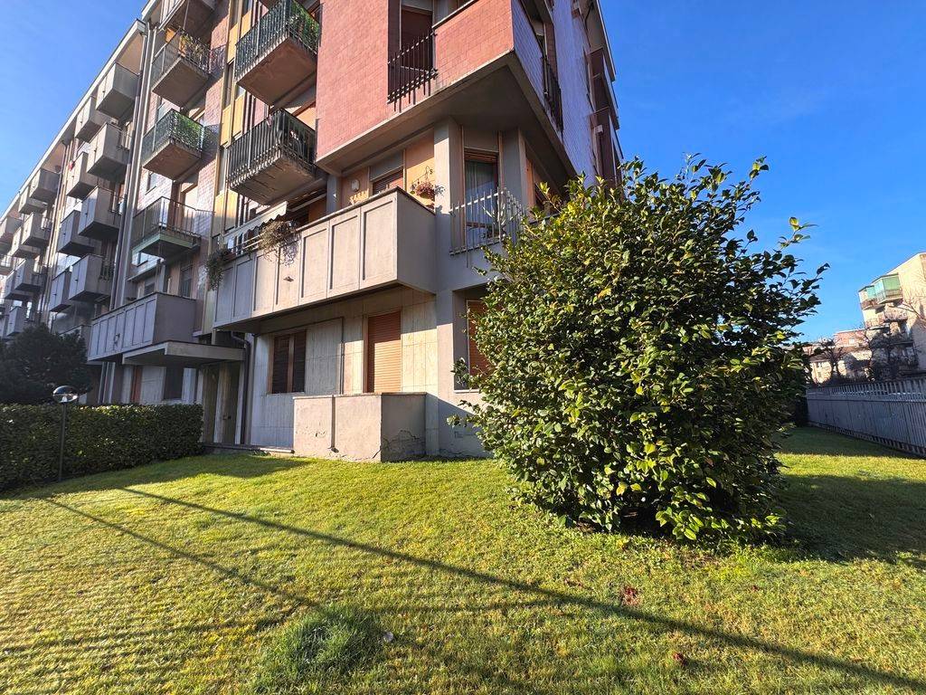 Appartamento a Vigevano in Via Alfonso d'Avalos - Foto 2