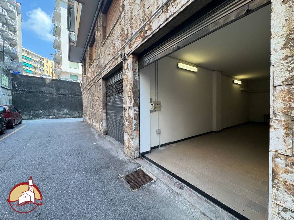 Box / garage a Genova in Via Giovanni Opisso, 142 - Foto 5