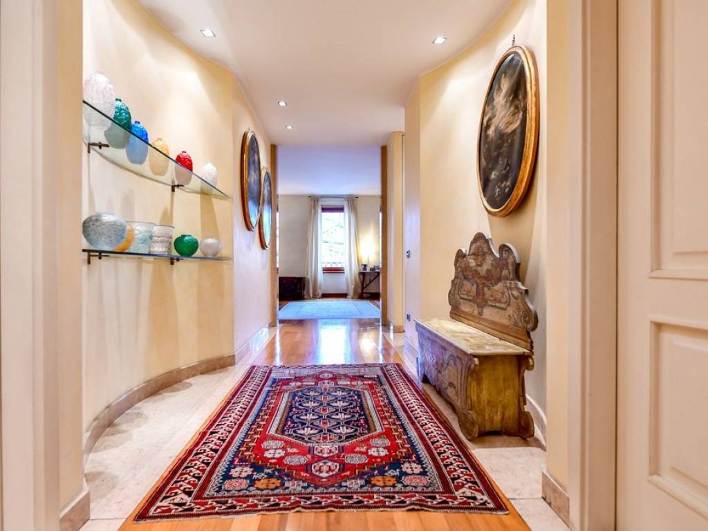Appartamento a Verona in Riva San Lorenzo - Foto 2