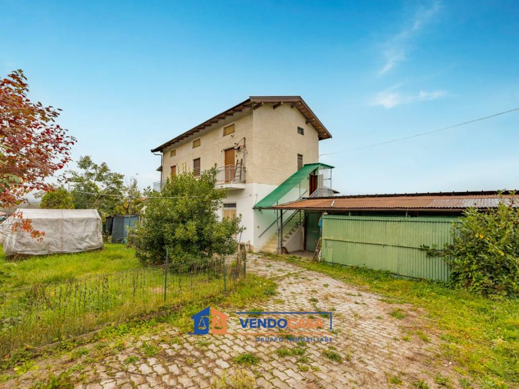Villa a Peveragno in Via Chiusa di Pesio, 9 - Foto 3