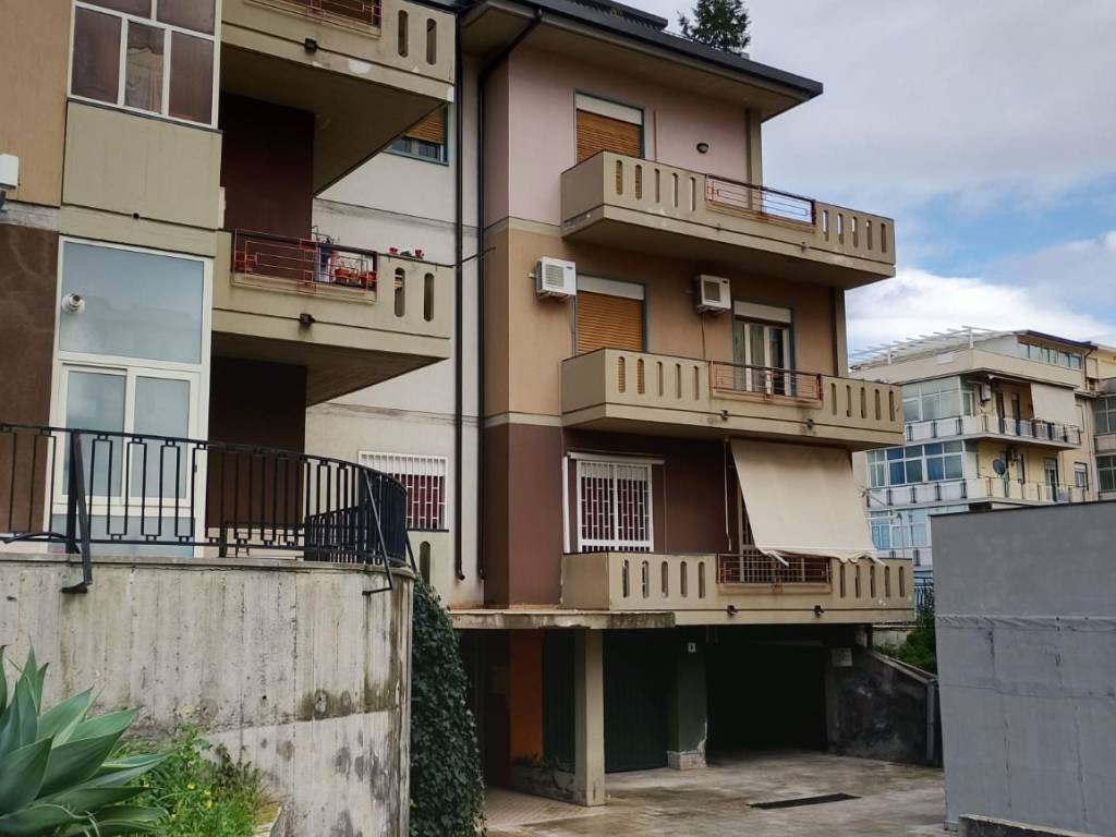 Appartamento a Catania in Via Galermo, 128 - Foto 2