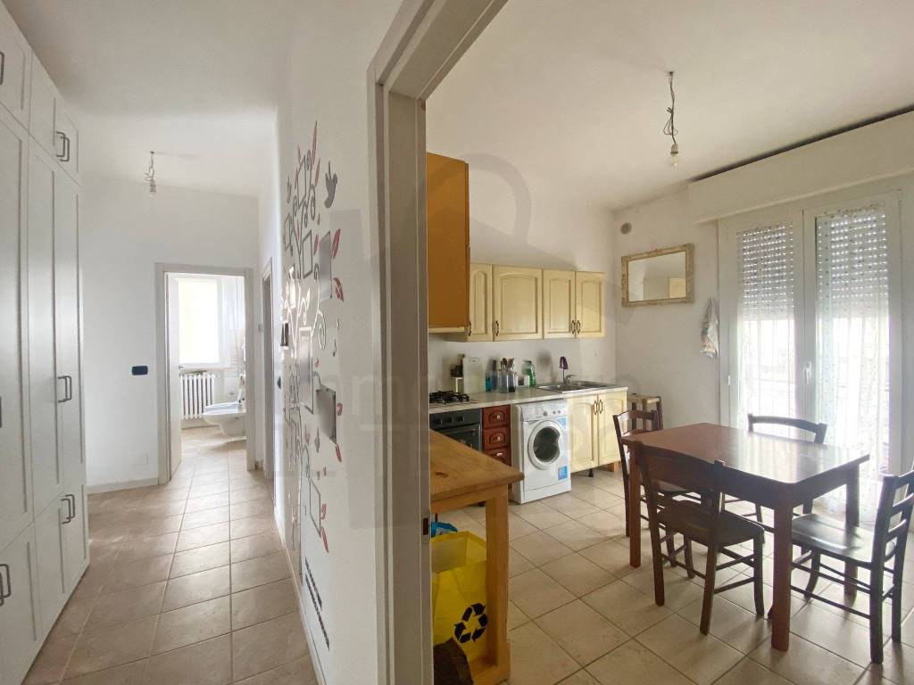Appartamento a Rimini in Via Mirabello, 3 - Foto 2