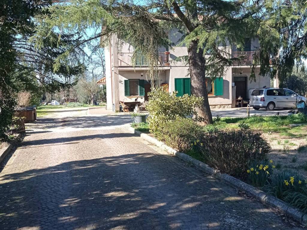 Appartamento a Castiglione in teverina in Strada Provinciale Lubrianese - Foto 4