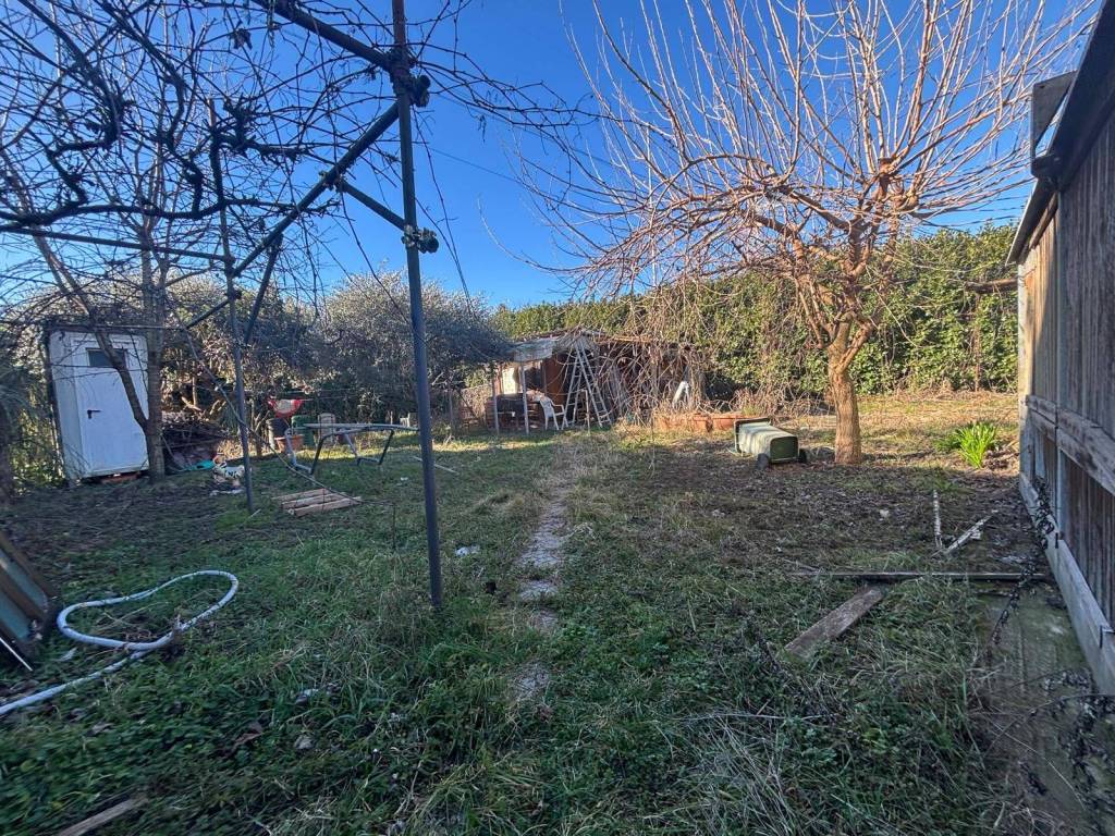 Terreno a Giussano in Via Puccini, 1 - Foto 2