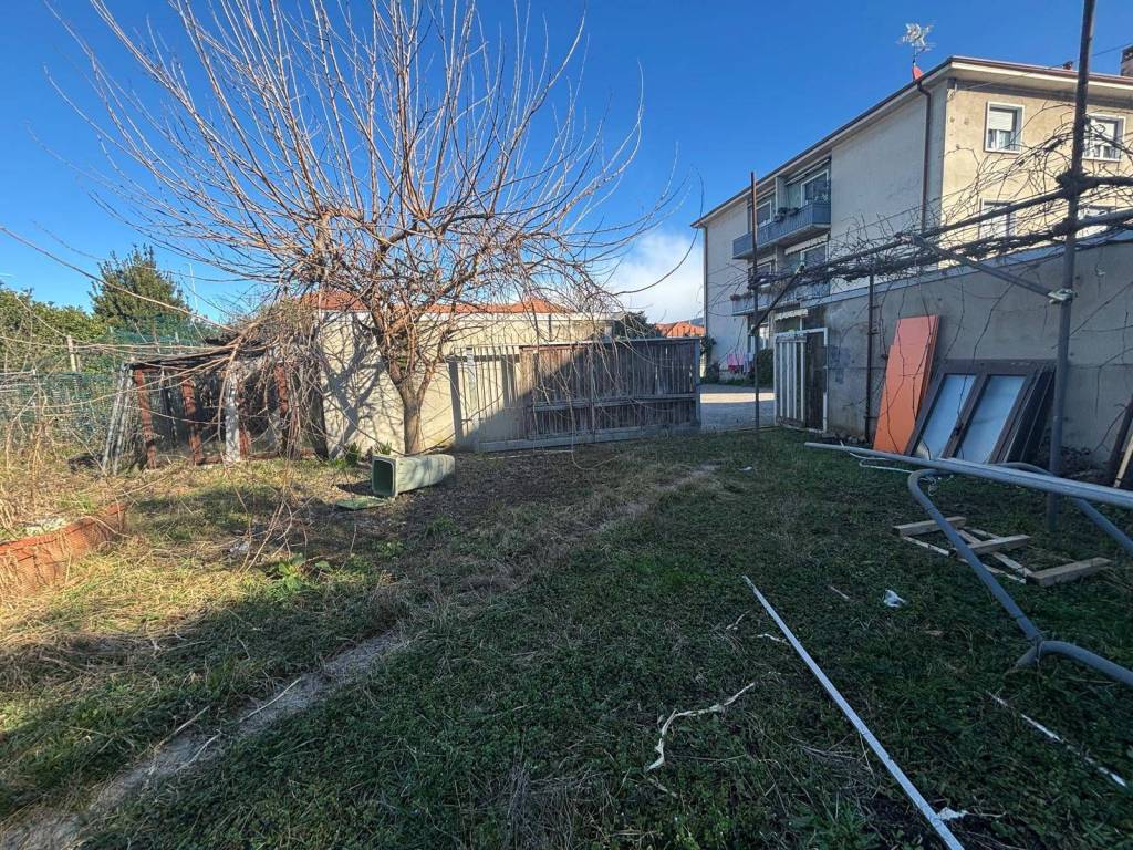 Terreno a Giussano in Via Puccini, 1 - Foto 3