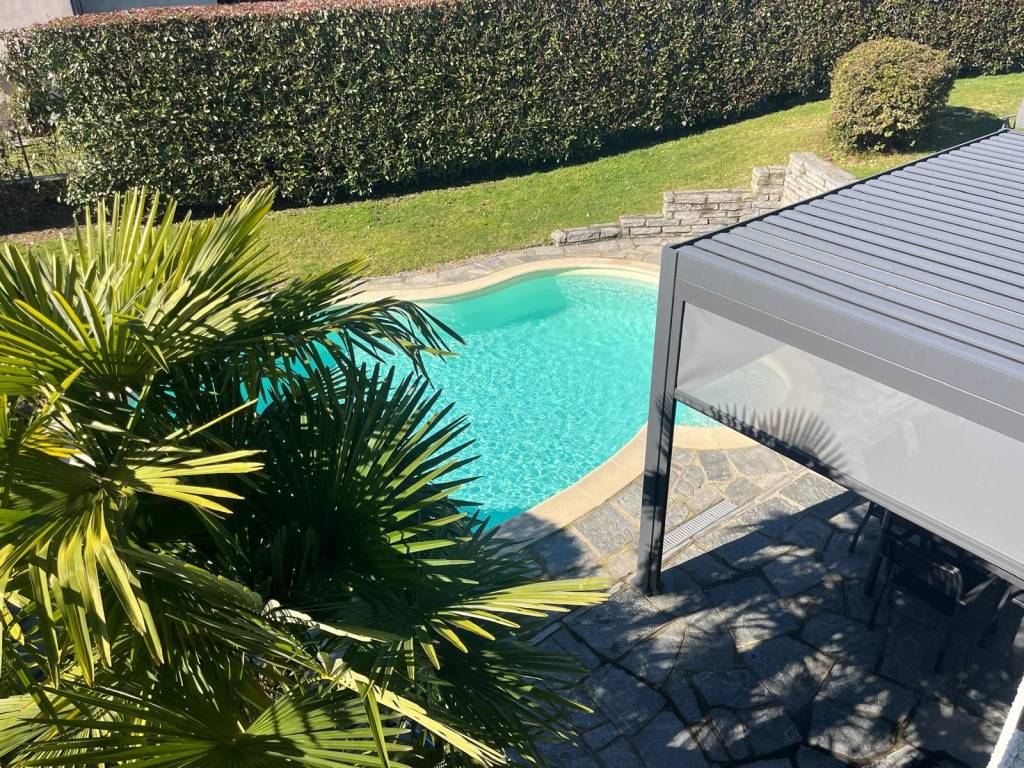 Villa a Castelletto sopra ticino in Via Varallo Pombia - Foto 2