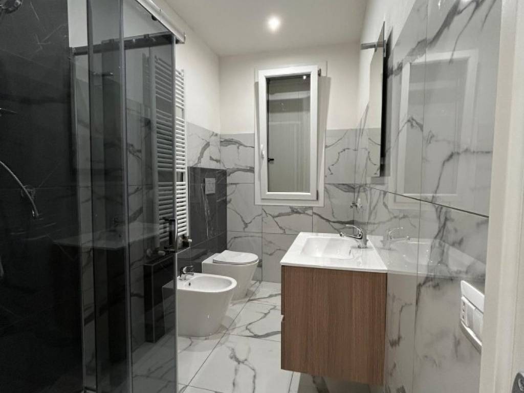 Appartamento a Reggio emilia in Via Villafranca - Foto 3