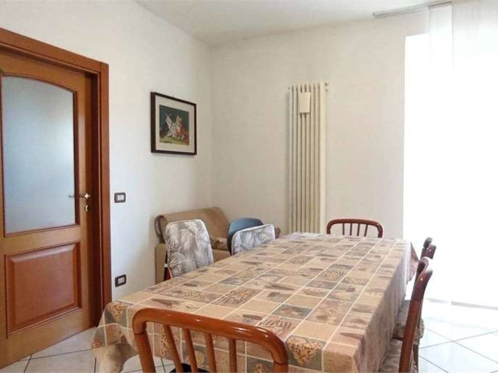 Appartamento a Lecco in Corso Promessi Sposi - Foto 2